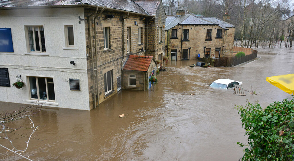 Impact des catastrophes naturelles sur les polices d'assurance en France